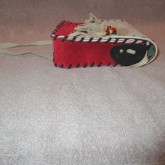 Native American Leather Medicine Bag Purse Beaded Tribal Crossbody Conchos Boho - Picture 4 of 12